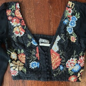 Kimchi Blue | Embroidered crop Top